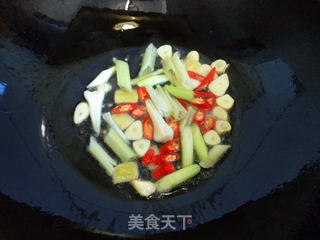 茶树菇炒兰豆的做法步骤:5