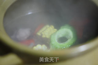 海带玉米排骨汤的做法步骤:6