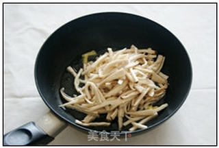 素京酱肉丝的做法步骤:6