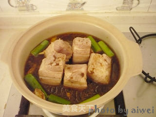 东坡肉的做法步骤:10