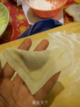 猪肉大葱馅馄饨的做法步骤:8