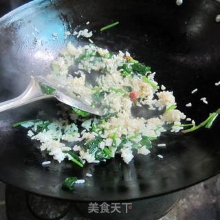 火腿菠菜炒饭的做法步骤：7