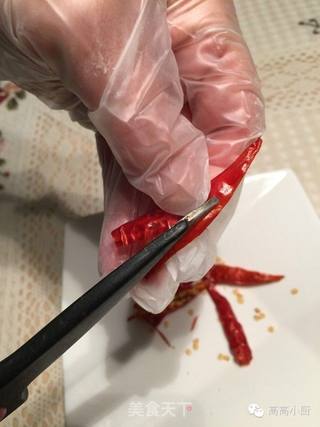 送给有土豆情节的你---干煸土豆条的做法步骤:2