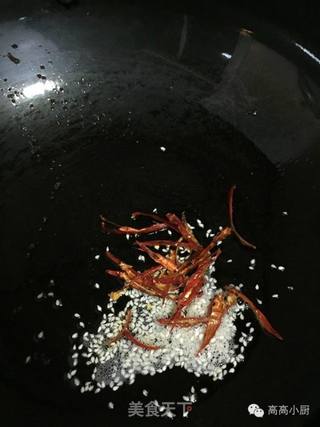 送给有土豆情节的你---干煸土豆条的做法步骤:5