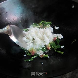 火腿菠菜炒饭的做法步骤：6