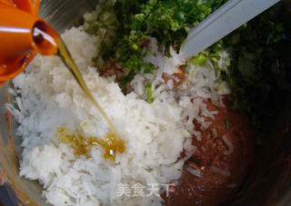 牛肉萝卜水饺的做法步骤:11