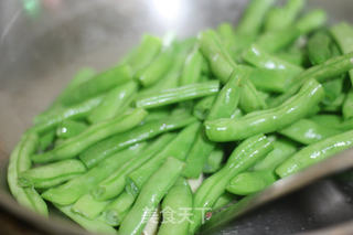 干煸四季豆的做法步骤:5