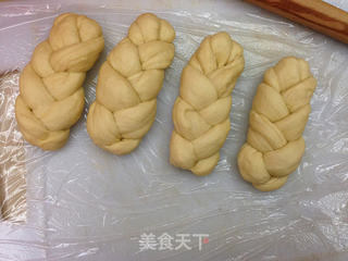 葱香芝士辫子面包的做法步骤:12
