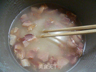 腊鸡腿蚕豆饭的做法步骤:9