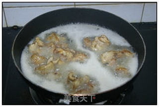 劲辣香酥鸡翅的做法步骤:4