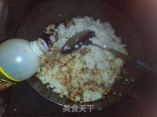孜然鱿鱼炒饭的做法步骤:9