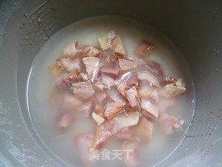 腊鸡腿蚕豆饭的做法步骤:6