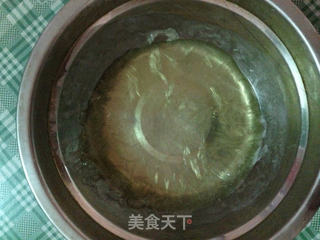 黑糖果干戚风蛋糕的做法步骤:2