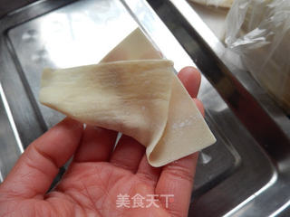 胡萝卜鲜肉馄饨的做法步骤:8