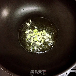 杏鲍菇丁炒牛肉丁的做法步骤:4