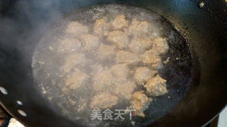 意酱肉丸菠菜面的做法步骤:5
