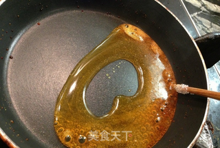 焦糖草莓炖蛋的做法步骤:6