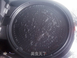 蓝莓黄豆面贴饼子的做法步骤:8