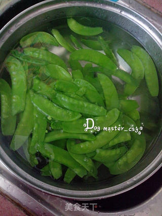 【荷兰豆炒烧肉】的做法步骤:4