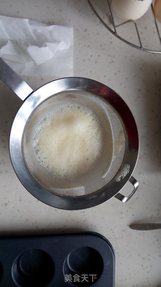 鸡蛋布丁的做法步骤:3