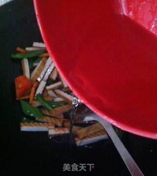 彩椒豆干的做法步骤:4