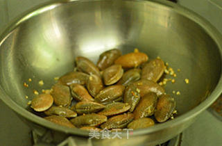 油爆蛤蜊的做法步骤:5