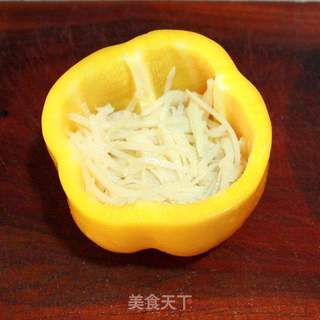 春天的色彩-----焗烤彩椒盅的做法步骤:7