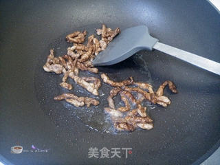 芹菜熏干炒肉的做法步骤：7