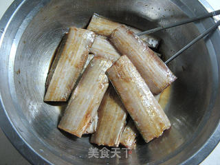 空气炸锅版炸带鱼的做法步骤:3