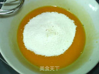 浓香芝麻蛋黄饼的做法步骤:3