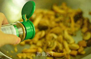 孜然菌菇煲的做法步骤:9