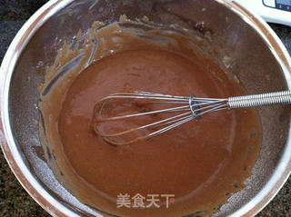 巧克力蛋糕卷的做法步骤：7