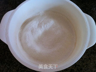 巧克力蛋糕卷的做法步骤：2
