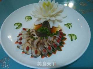 孔雀戏莲花(鱼戏莲花)。的做法步骤:15