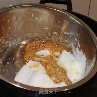 儿时最美好的回忆-----自制花生牛轧糖的做法步骤：6