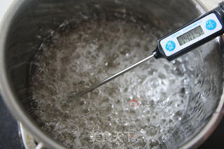 芝麻花生牛轧糖-水饴版的做法步骤:7