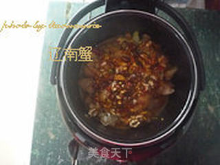 剁椒烧猪手的做法步骤:7