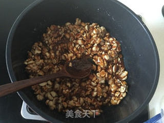 过年小甜食----花生糖的做法步骤:7