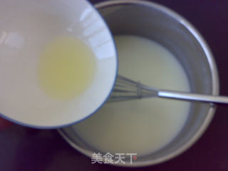 蔓越莓炖牛奶的做法步骤:2