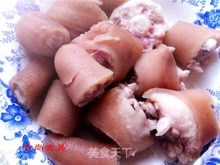 黄豆猪尾煲的做法步骤:5