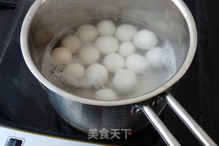 咖喱萝卜汤圆的做法步骤:2
