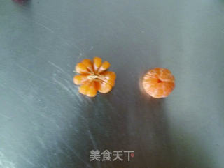 花开富贵岁岁平安——水果沙拉拼盘的做法步骤:2