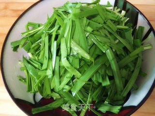 炝炒春芽儿菜的做法步骤:2