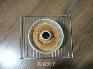 6寸戚风蛋糕的做法步骤:16