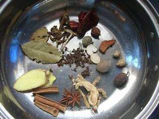 卤水金钱肚的做法步骤:2