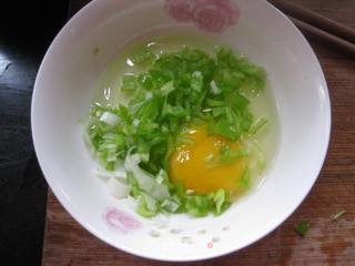 青椒鸡蛋饼的做法步骤:3
