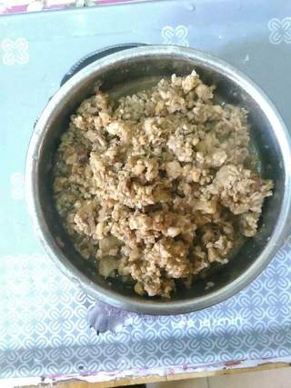 猪肉玉米蔬菜饺的做法步骤:9
