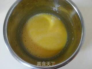 6寸戚风蛋糕的做法步骤:9