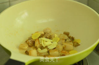土豆五花肉的做法步骤:5
