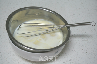牛奶慕斯(爱在春天)的做法步骤:5